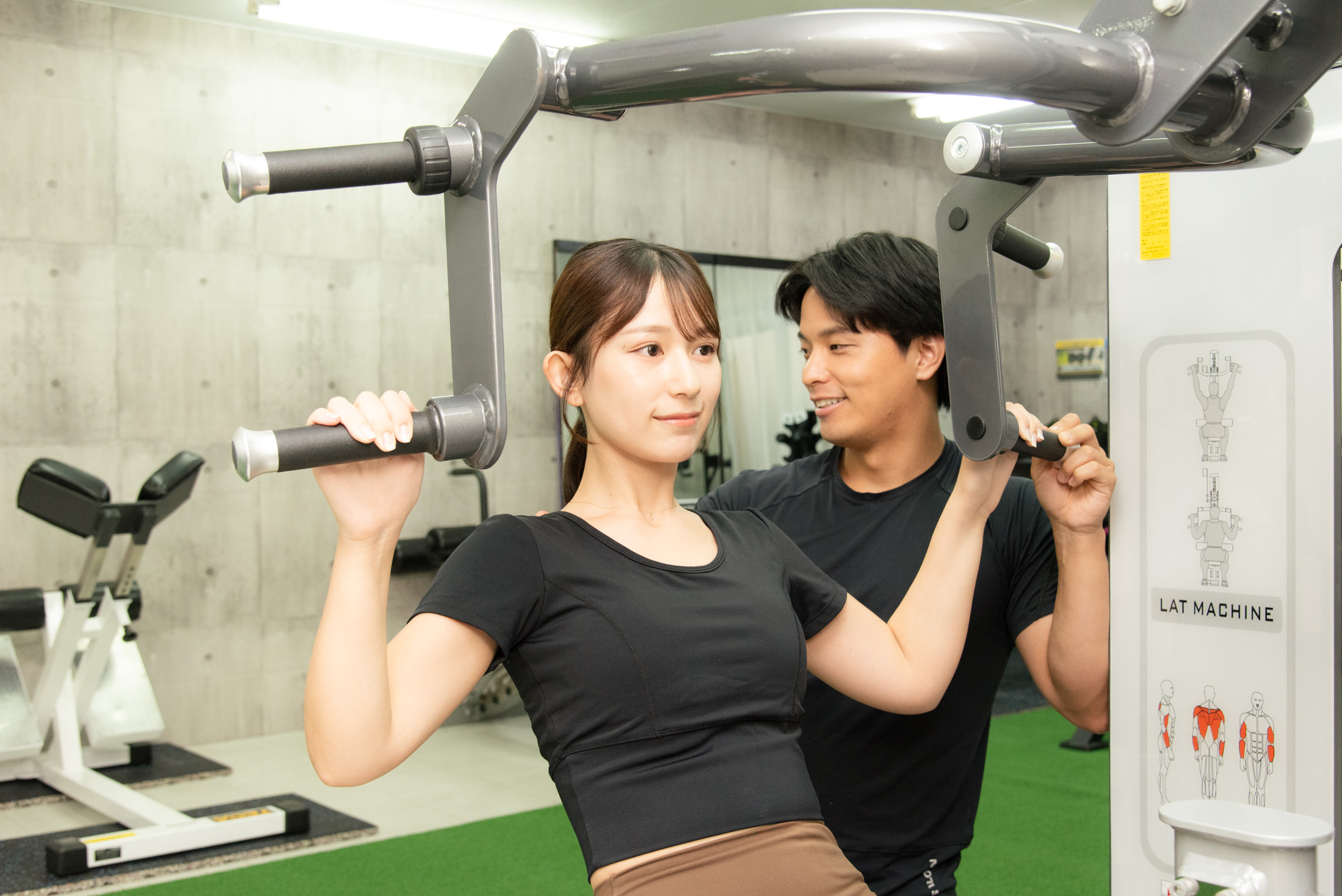 LEPO GYMでトレーナーと行う筋力トレーニング